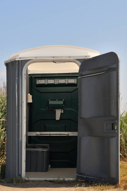 Porta potty delivery and setup in Lagrange, IN